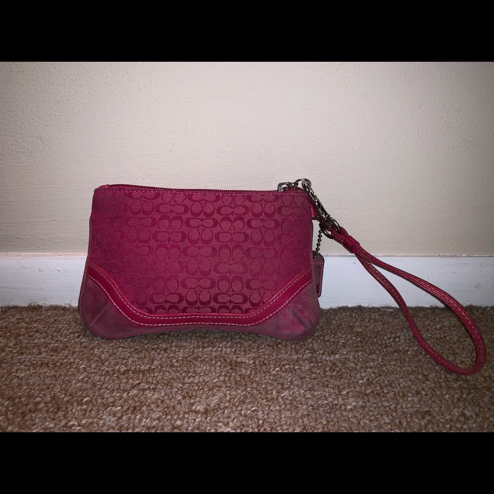 •Coach• Wristlet